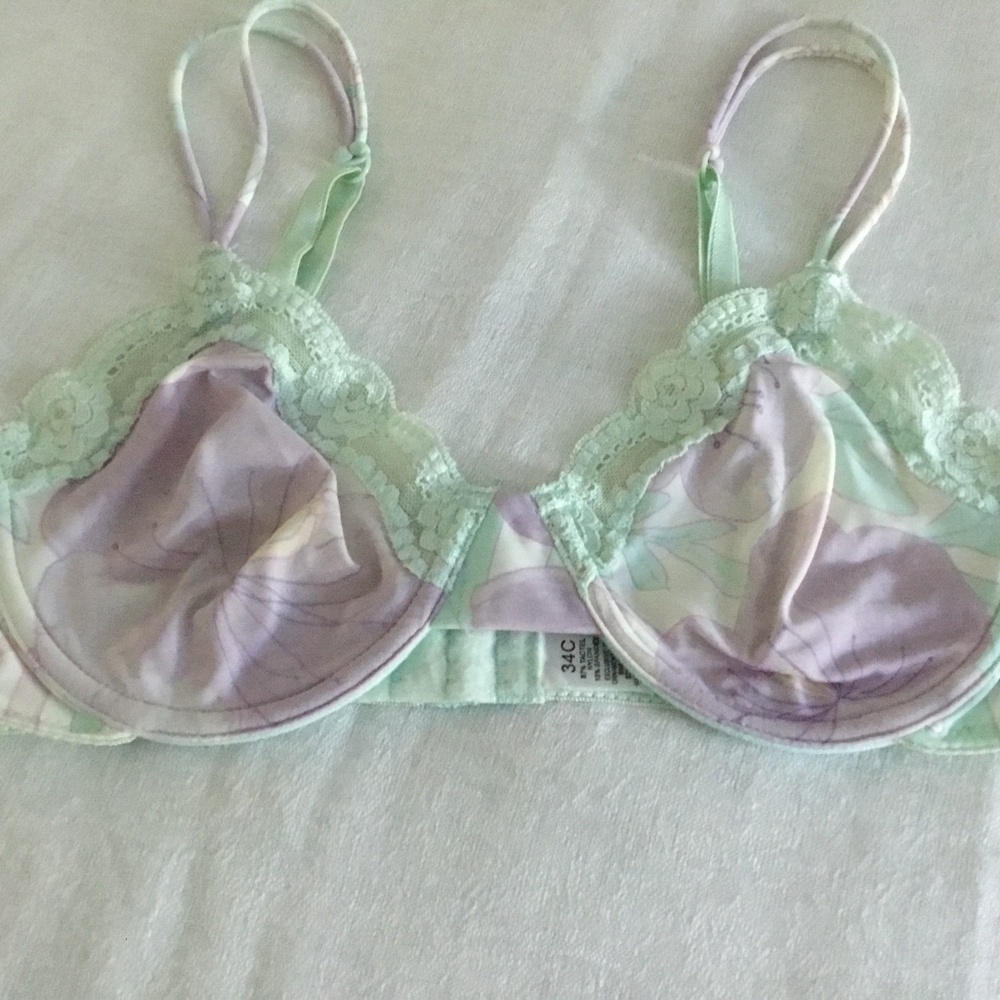 Sweet Little Bra size 34C